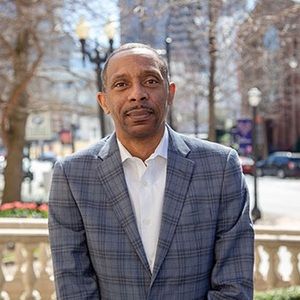 Meet your Posher, Grady